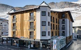 Glanz&Glory Hotel